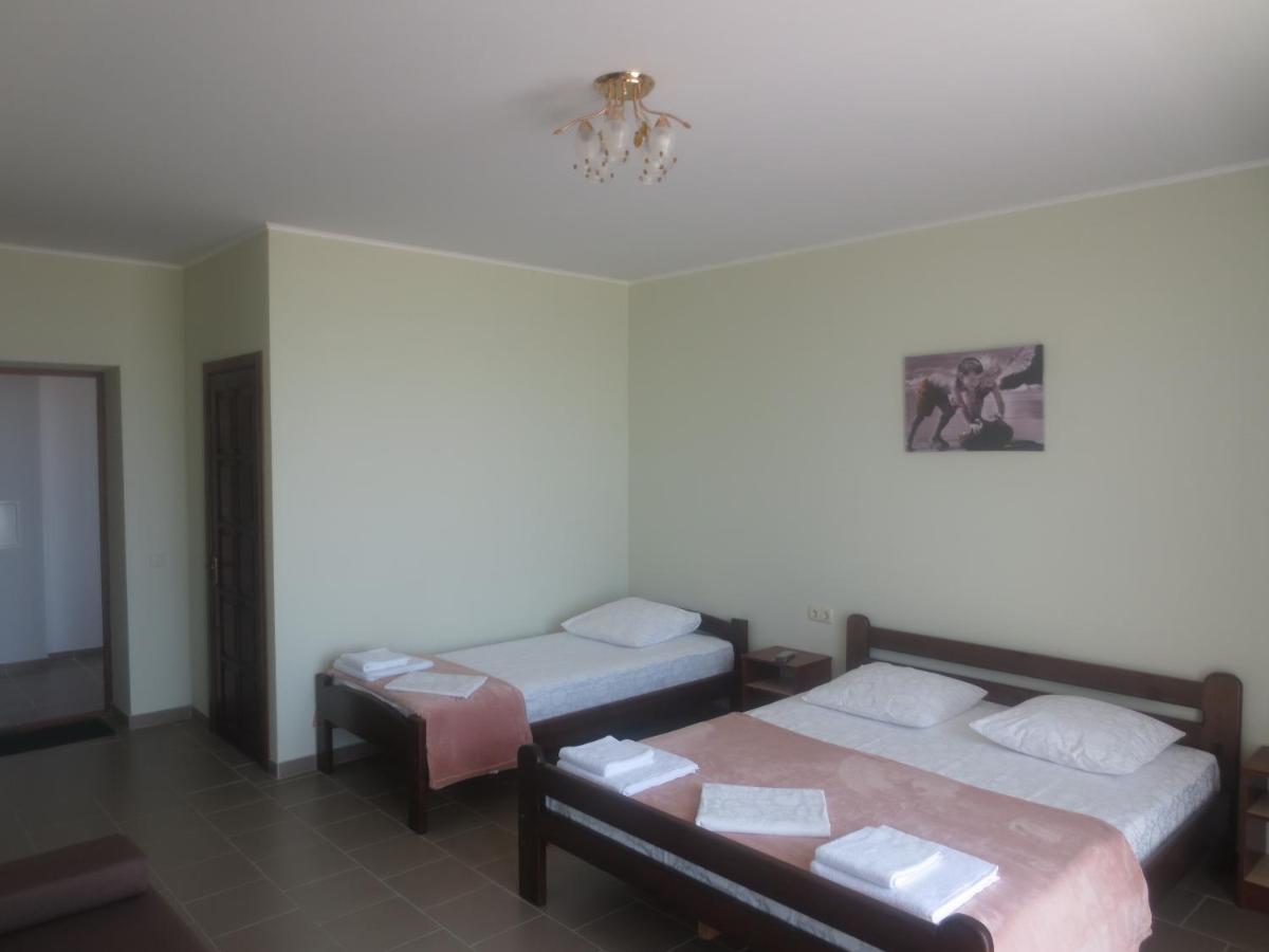 Hotel Golden Beach Zatoka Dış mekan fotoğraf