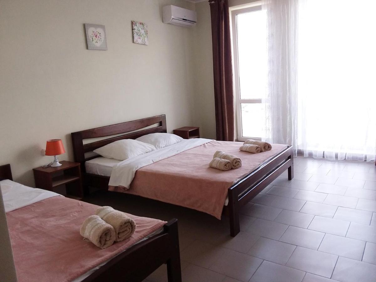Hotel Golden Beach Zatoka Dış mekan fotoğraf