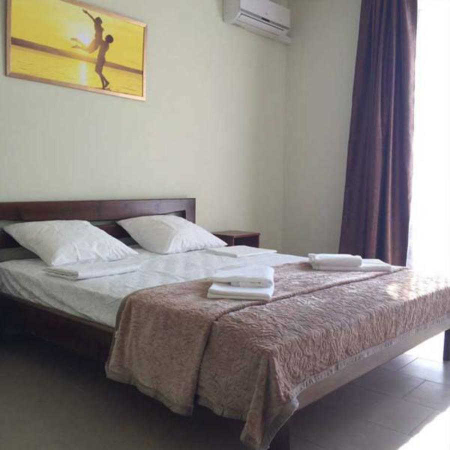 Hotel Golden Beach Zatoka Dış mekan fotoğraf