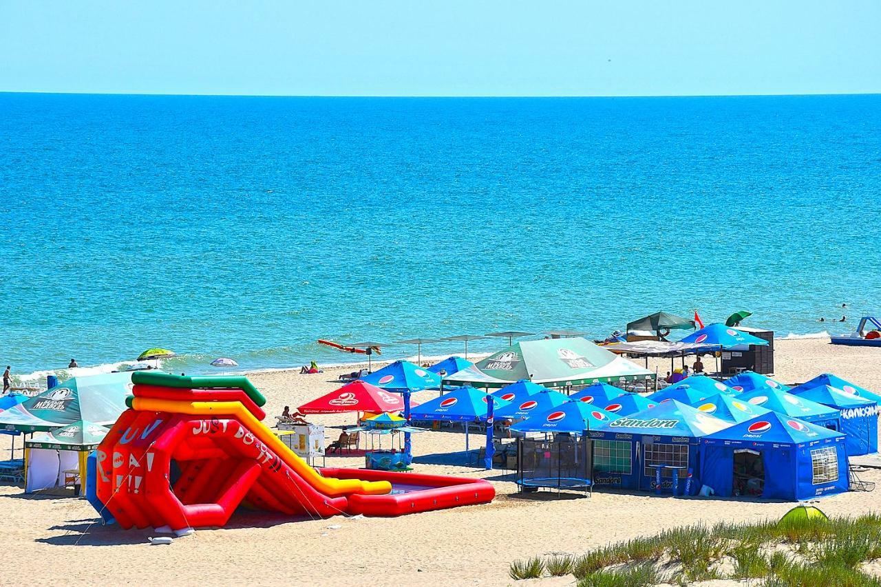 Hotel Golden Beach Zatoka Dış mekan fotoğraf