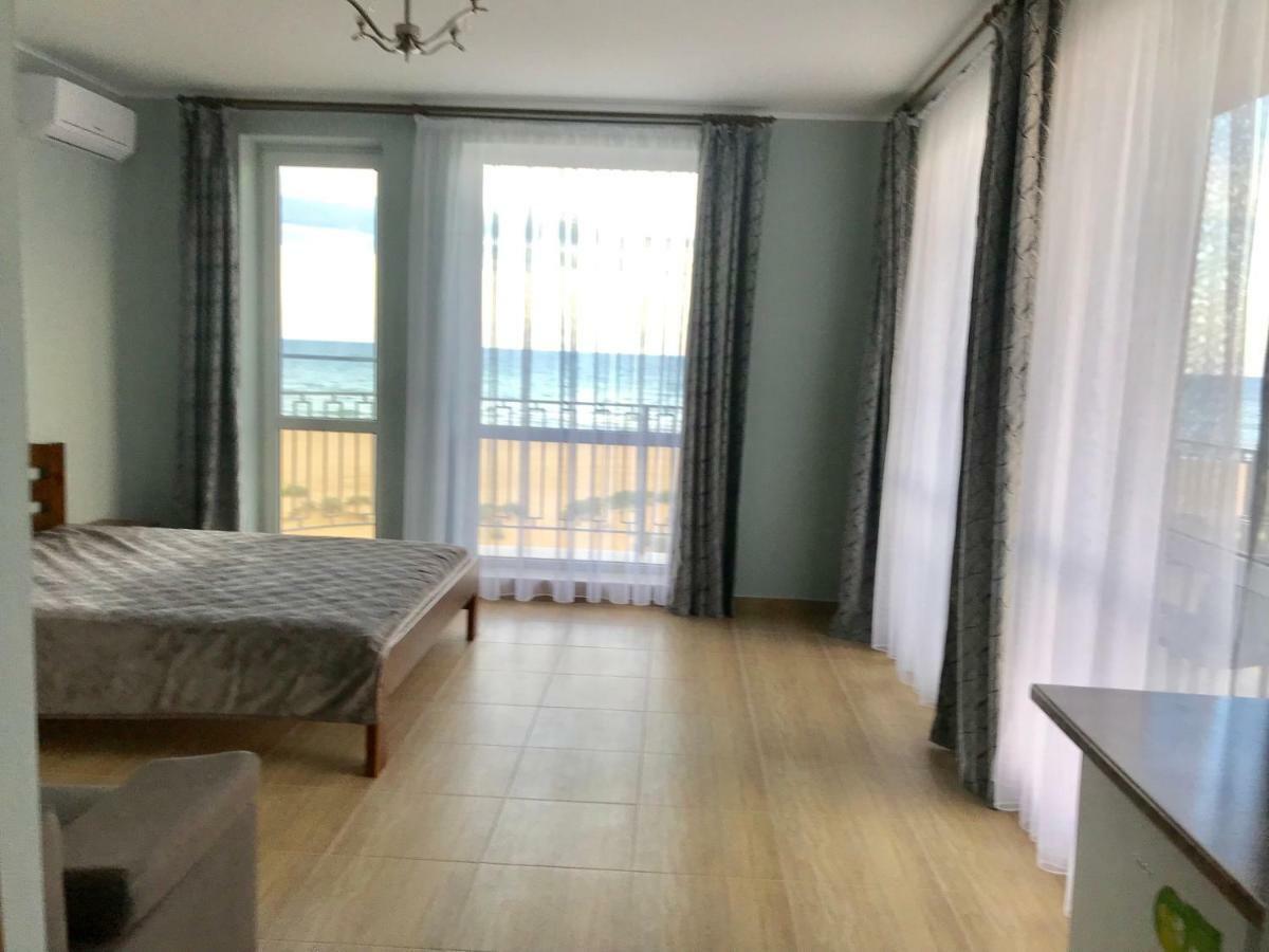 Hotel Golden Beach Zatoka Dış mekan fotoğraf