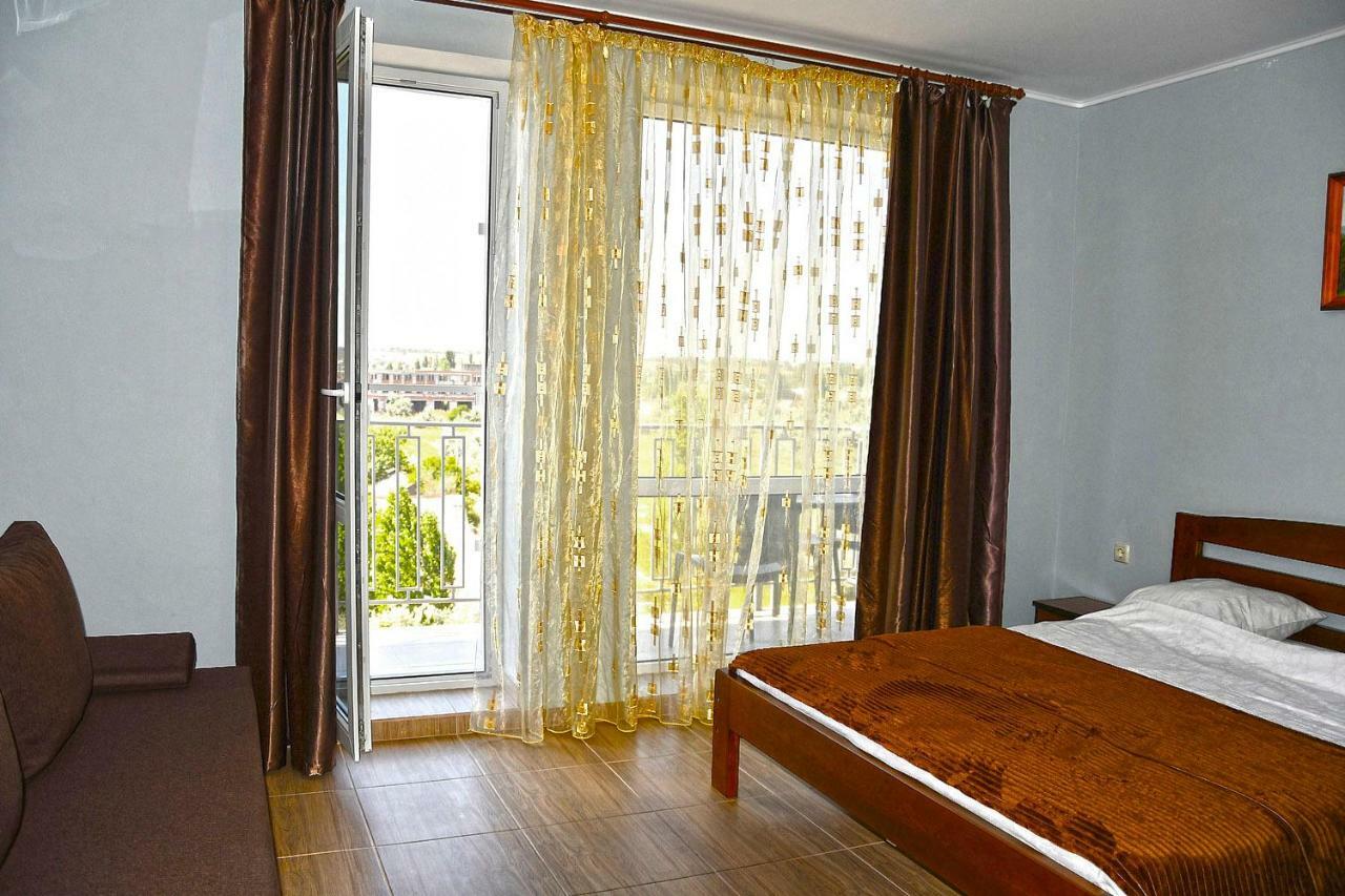 Hotel Golden Beach Zatoka Dış mekan fotoğraf