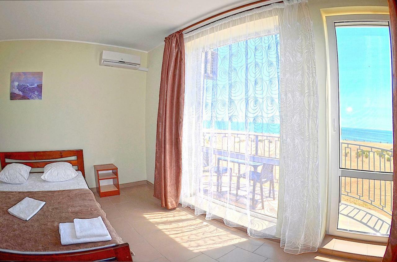 Hotel Golden Beach Zatoka Dış mekan fotoğraf